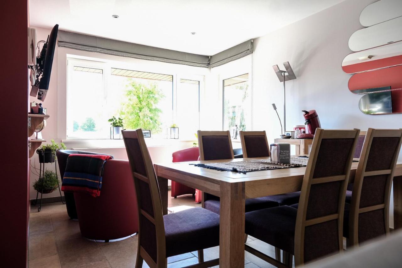 Bed And Breakfast Mentari Gante Exterior foto