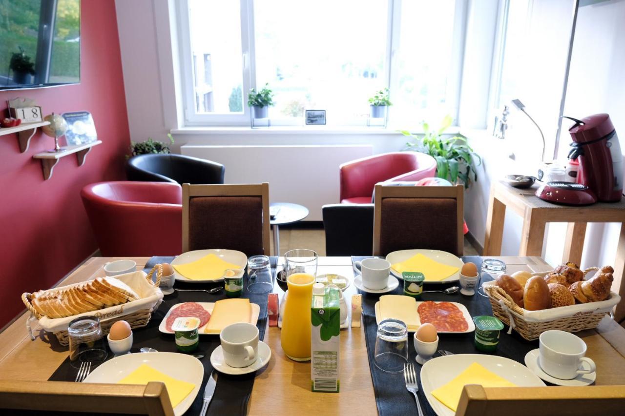 Bed And Breakfast Mentari Gante Exterior foto